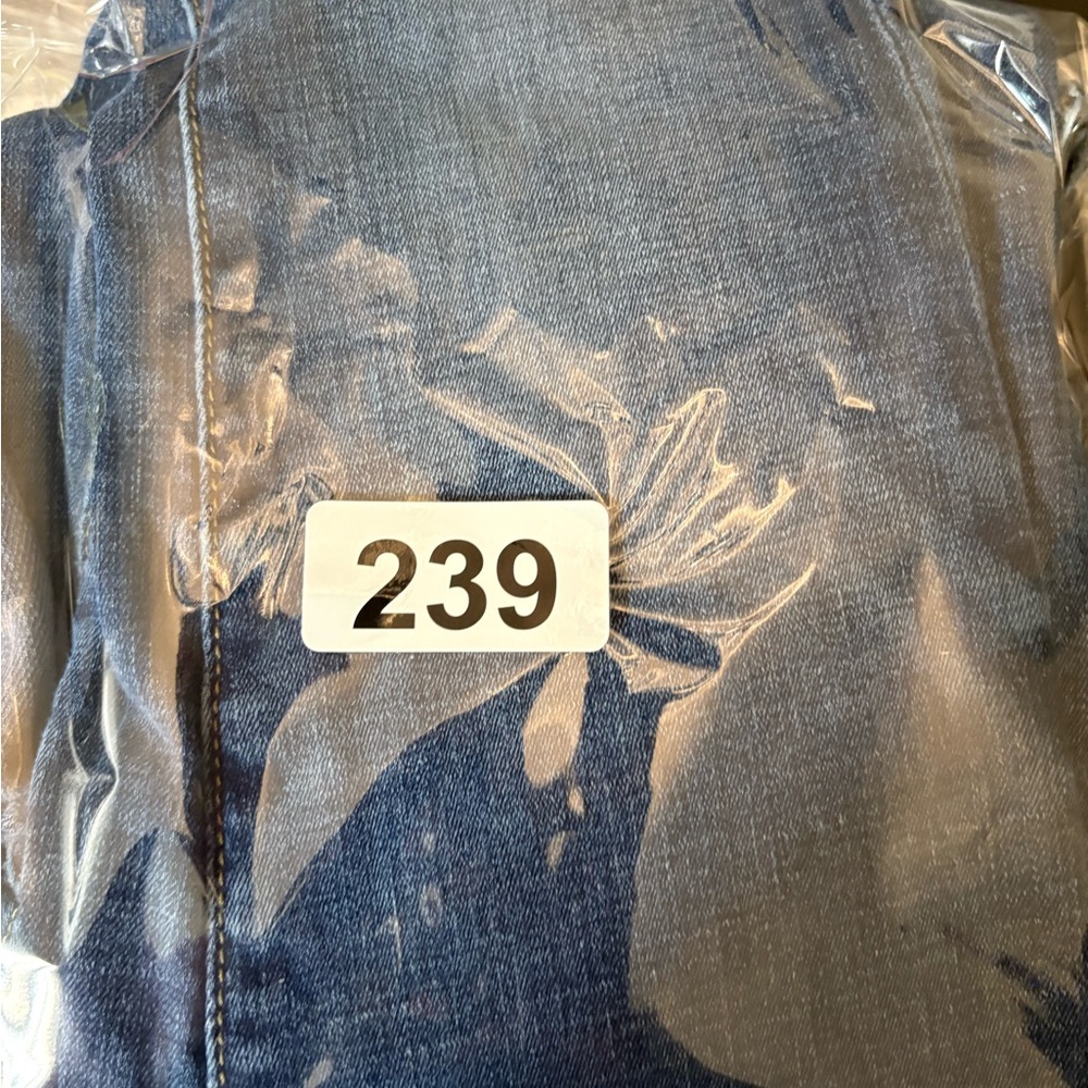 BKE Blue Flared Girl’s  Jeans size 14 - Picture 6 of 10